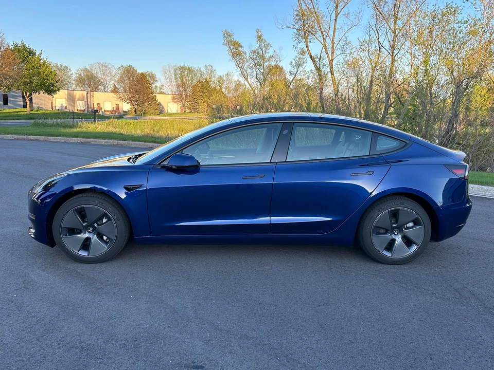 2022 Tesla Model 3 - Image 6 of 31