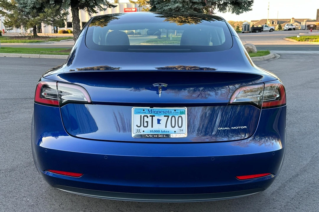 2022 Tesla Model 3 - Image 5 of 31