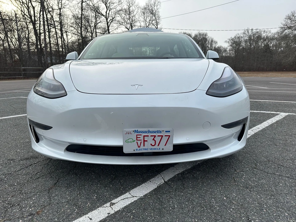 2022 Tesla Model 3 - Image 6 of 31