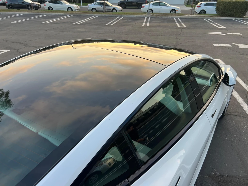 2022 Tesla Model 3 - Image 23 of 24