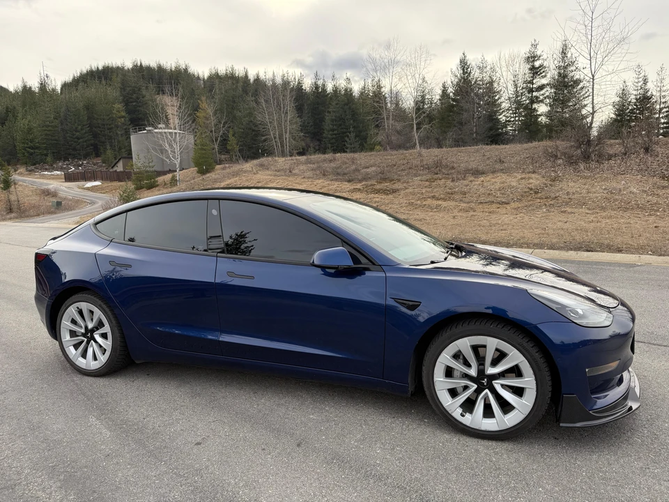 2022 Tesla Model 3 - Image 14 of 31