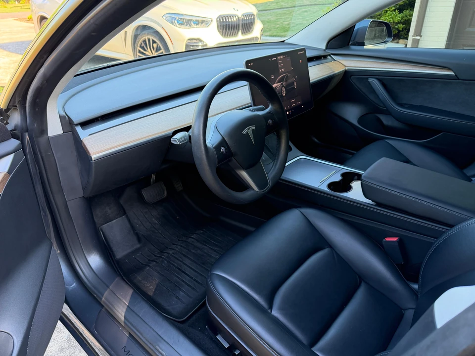 2022 Tesla Model 3 - Image 28 of 31