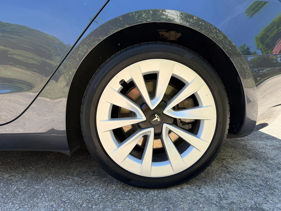 2022 Tesla Model 3 - Image 18 of 31