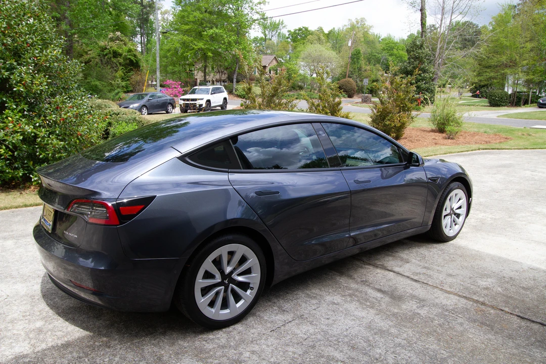 2022 Tesla Model 3 - Image 10 of 31