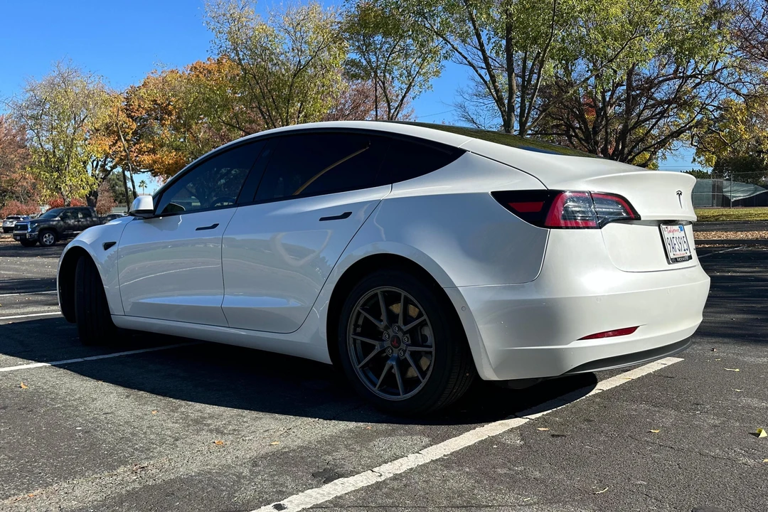 2022 Tesla Model 3 - Image 20 of 31