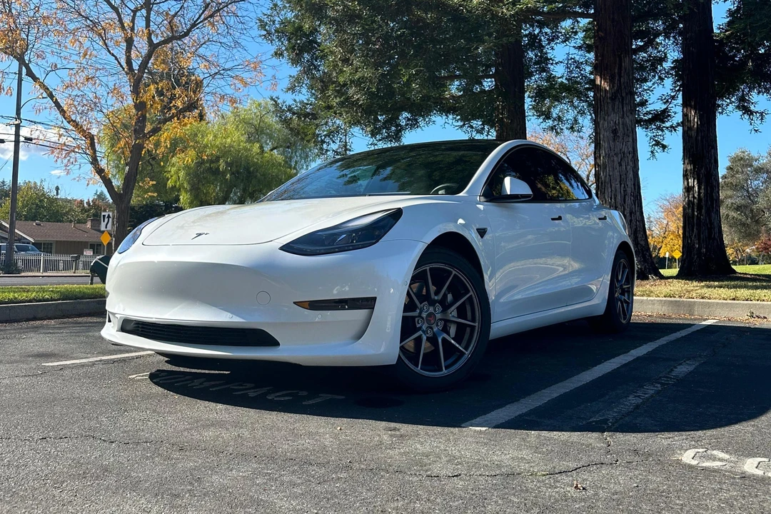 2022 Tesla Model 3 - Image 12 of 31