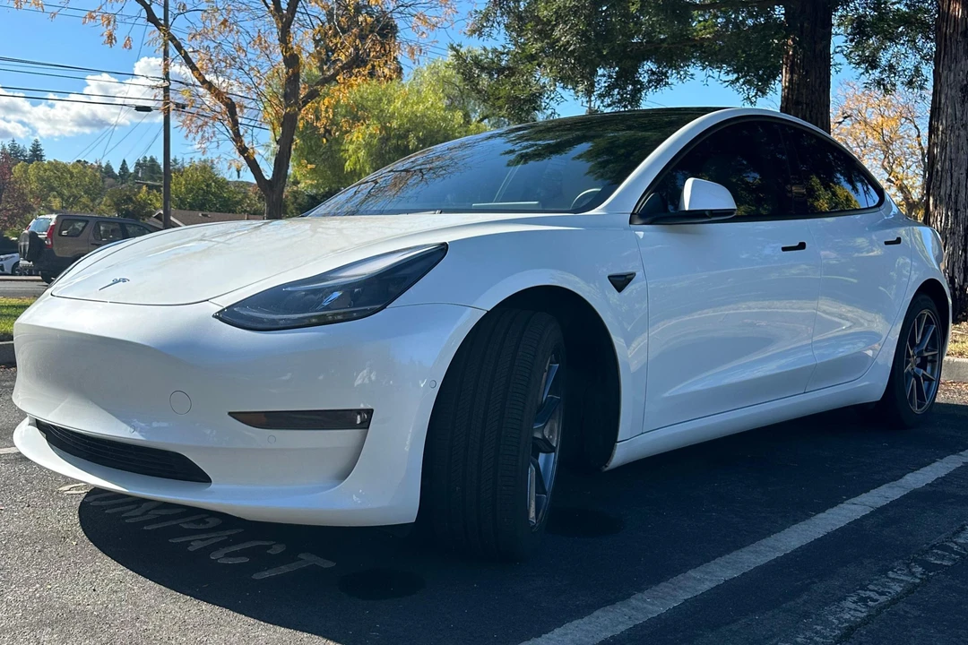 2022 Tesla Model 3 - Image 14 of 31