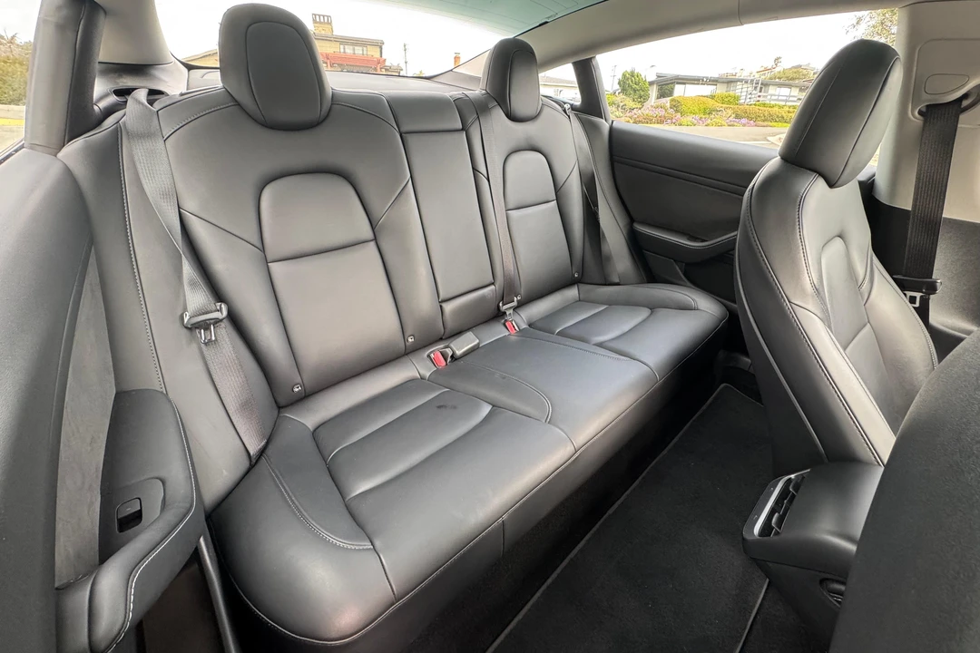 2022 Tesla Model 3 - Image 30 of 31