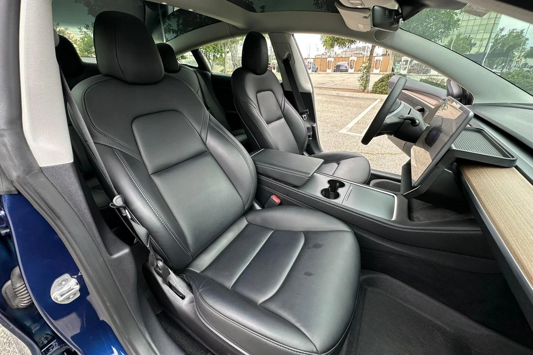2022 Tesla Model 3 - Image 22 of 31