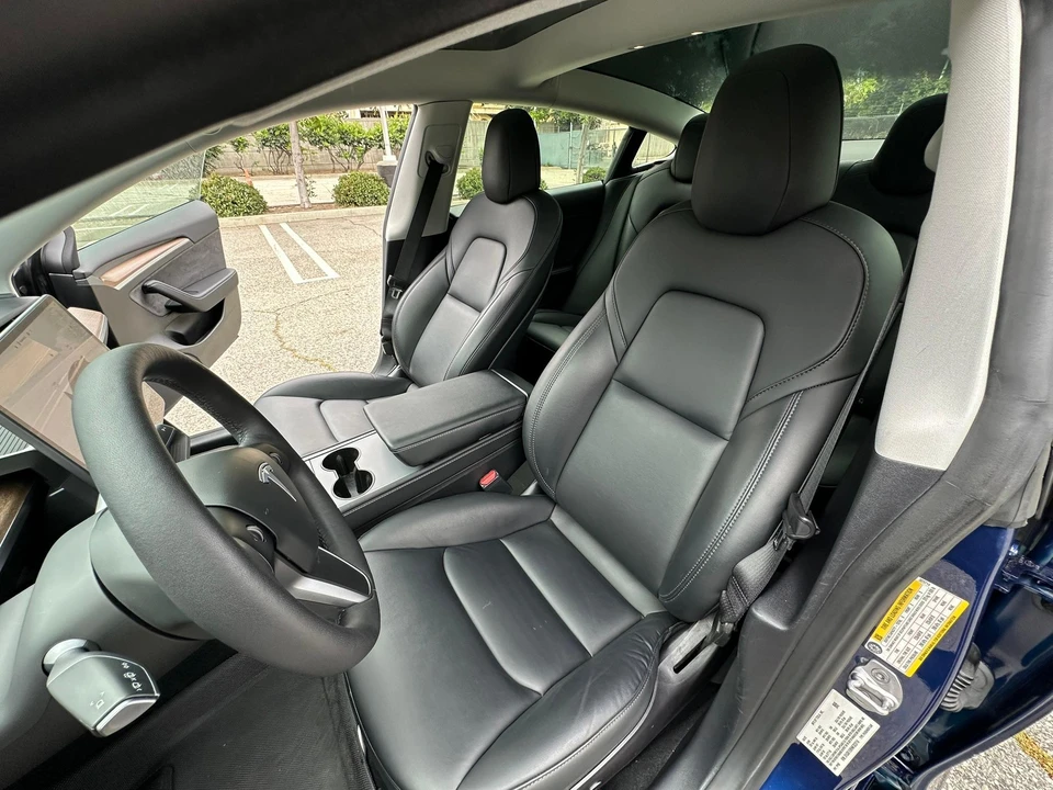 2022 Tesla Model 3 - Image 25 of 31