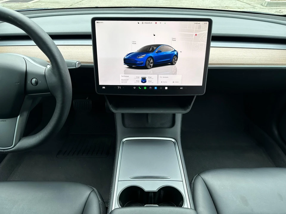 2022 Tesla Model 3 - Image 28 of 31