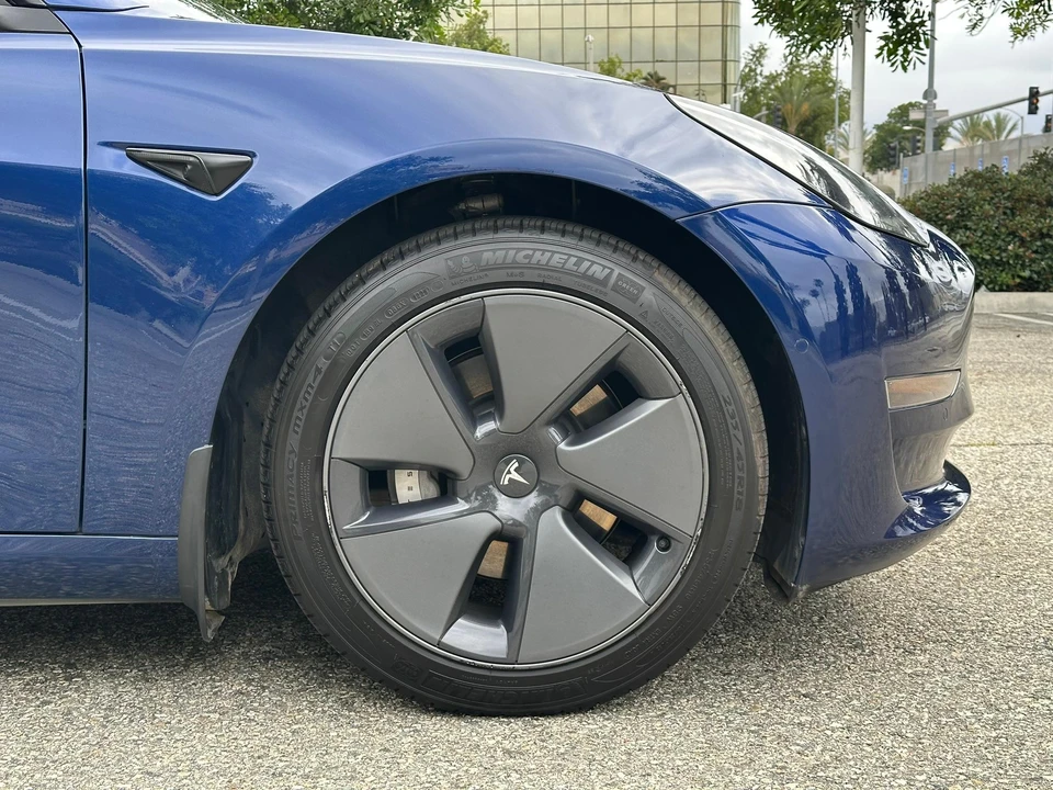 2022 Tesla Model 3 - Image 20 of 31