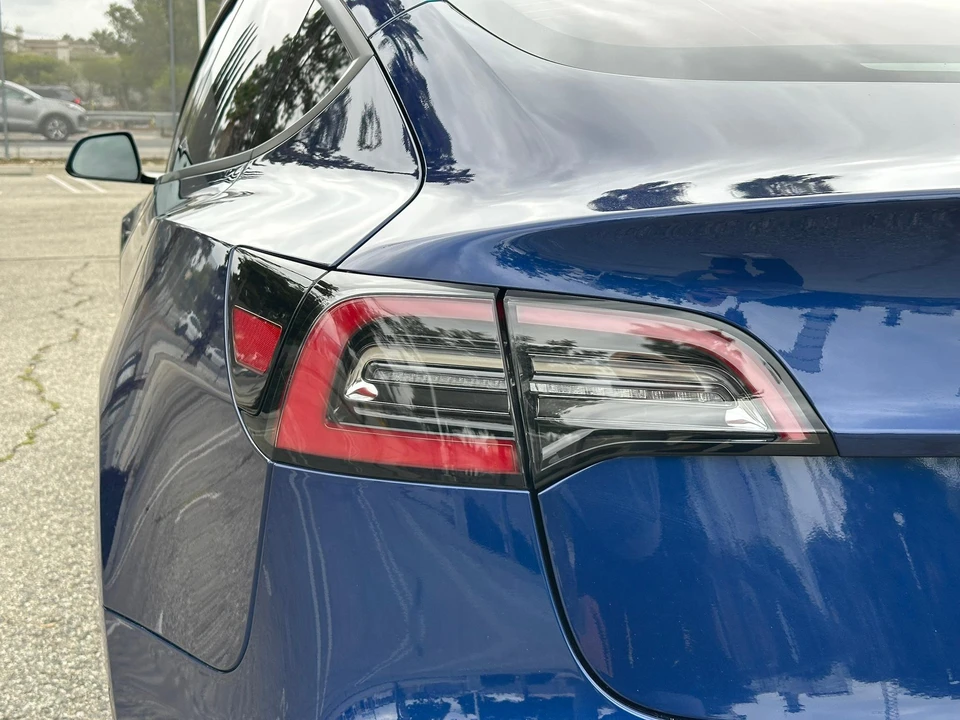 2022 Tesla Model 3 - Image 13 of 31