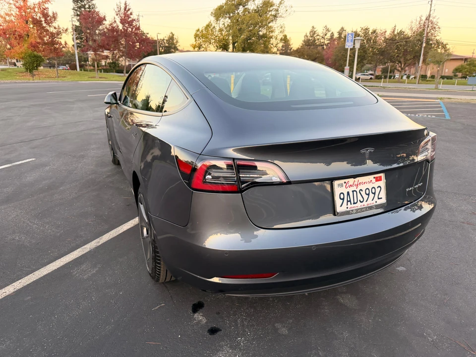 2022 Tesla Model 3 - Image 11 of 31