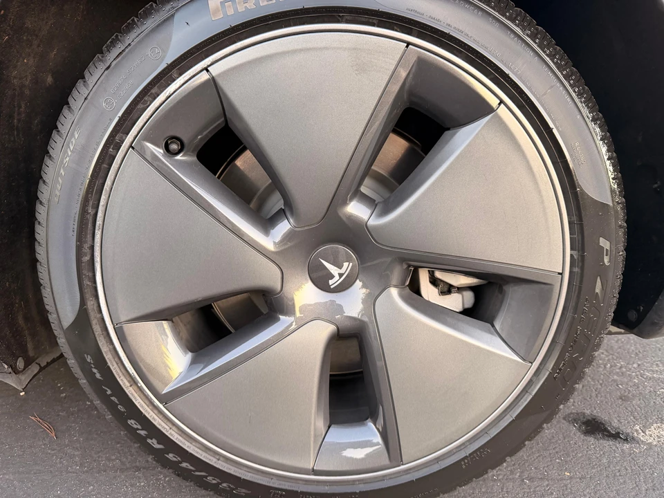 2022 Tesla Model 3 - Image 27 of 31