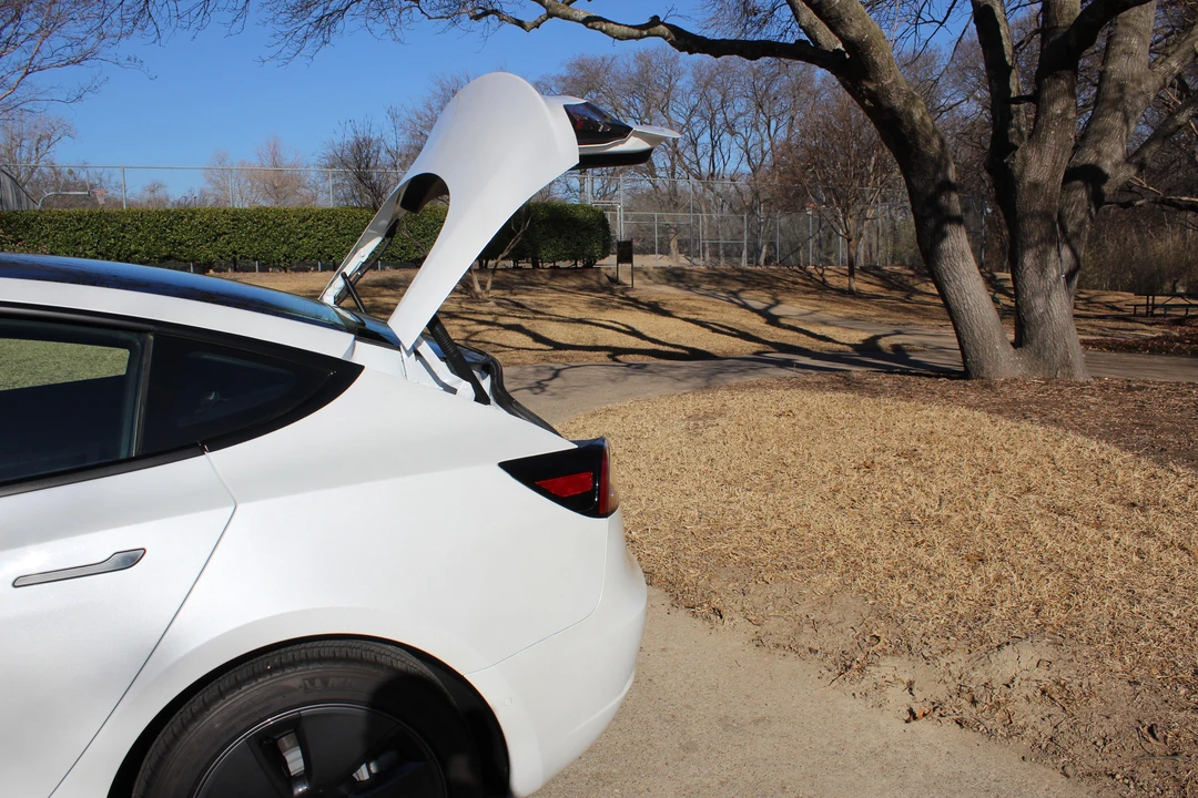 2022 Tesla Model 3 - Image 17 of 31