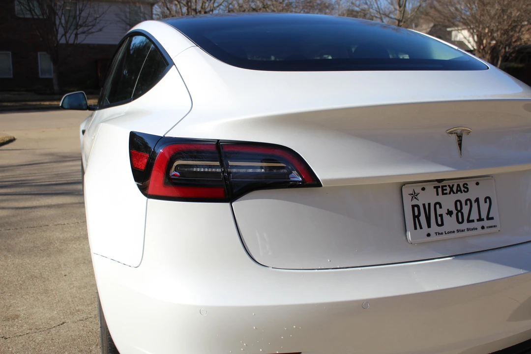 2022 Tesla Model 3 - Image 19 of 31