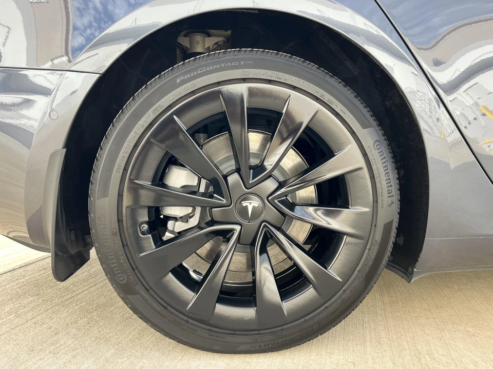 2022 Tesla Model 3 - Image 27 of 31