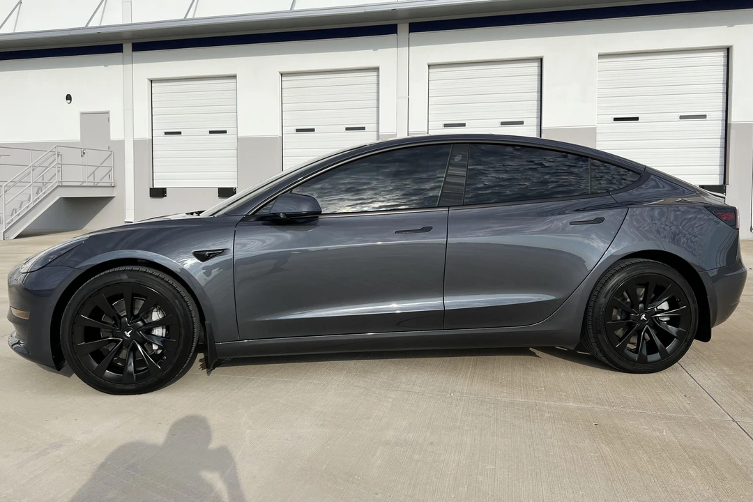 2022 Tesla Model 3 - Image 3 of 31