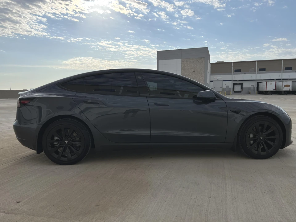 2022 Tesla Model 3 - Image 12 of 31