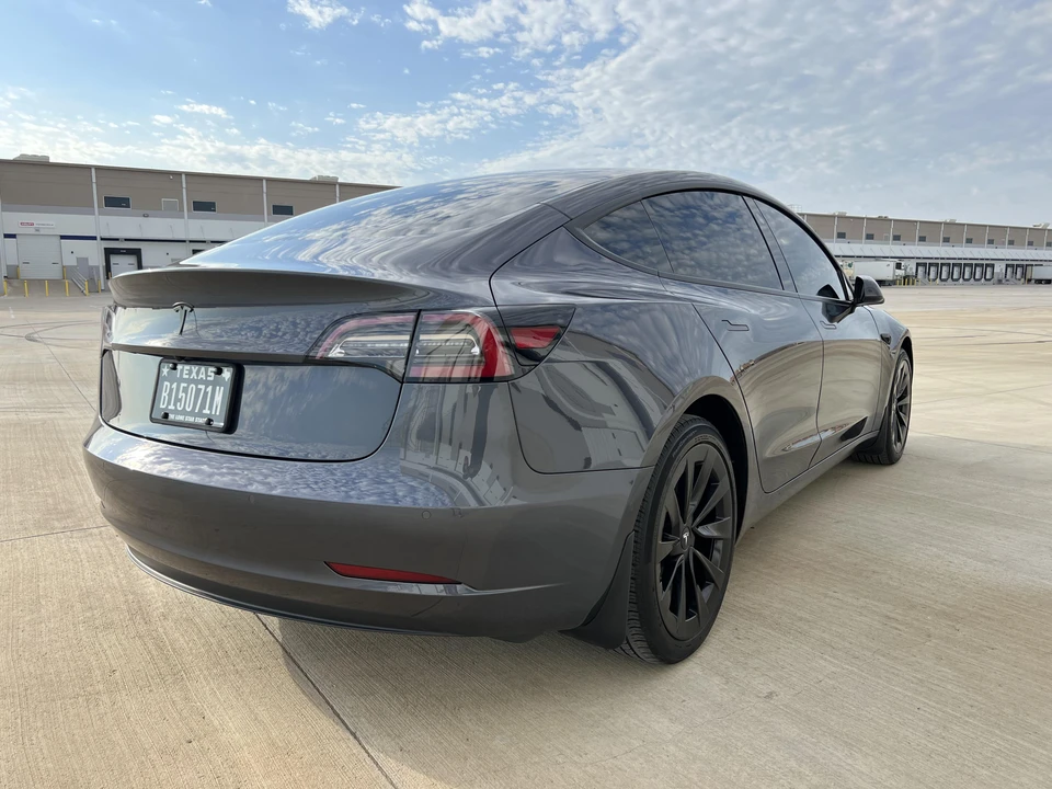 2022 Tesla Model 3 - Image 11 of 31