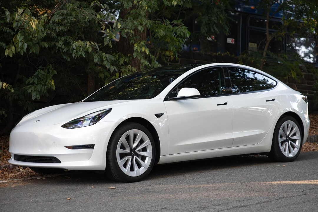 2022 Tesla Model 3 - Image 7 of 31