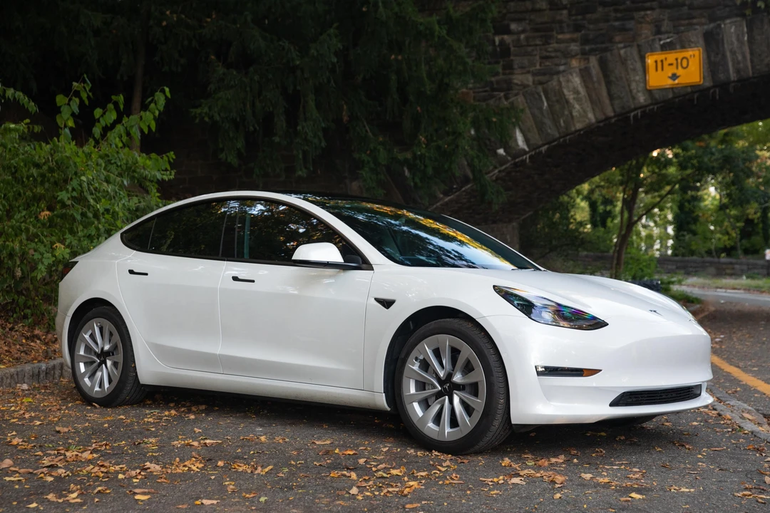 2022 Tesla Model 3 - Image 15 of 31