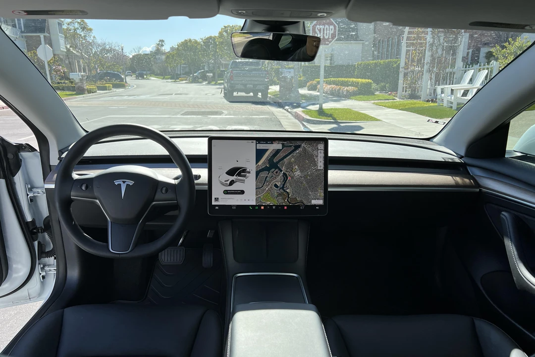 2022 Tesla Model 3 - Image 15 of 18