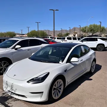2022 Tesla Model 3 Long Range Dual Motor All-Wheel Drive