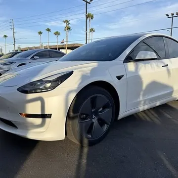 2022 Tesla Model 3 Long Range
