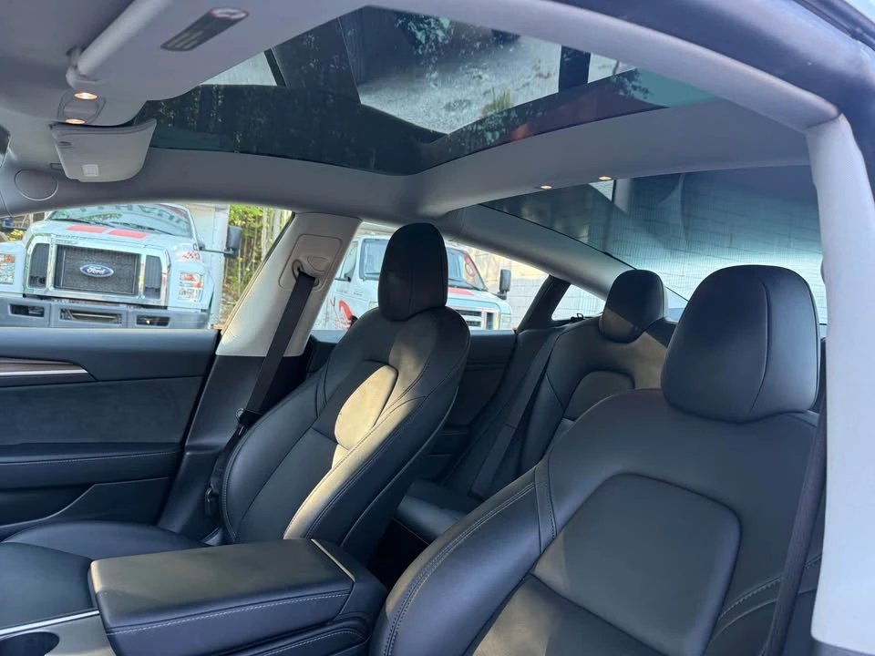 2022 Tesla Model 3 - Image 12 of 17