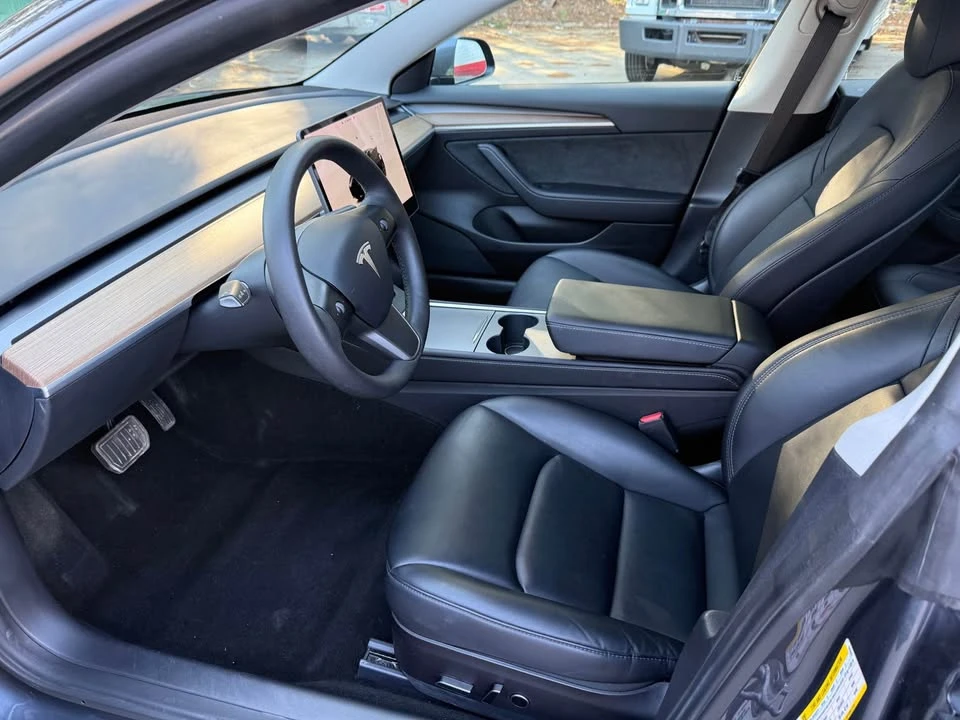 2022 Tesla Model 3 - Image 11 of 17