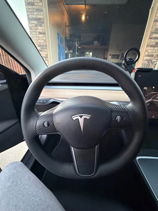 2022 Tesla Model 3 - Image 16 of 18