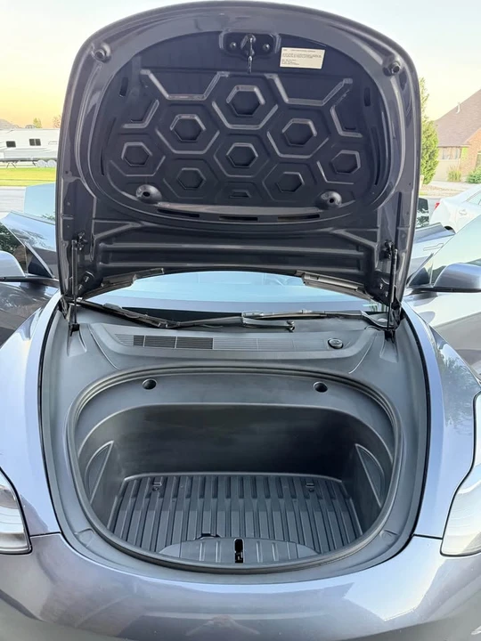 2022 Tesla Model 3 - Image 15 of 18