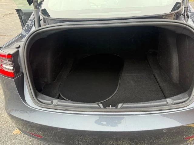 2022 Tesla Model 3 - Image 16 of 18