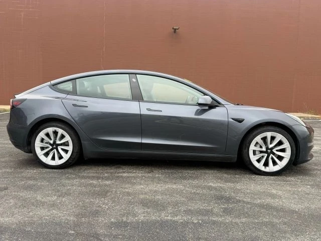 2022 Tesla Model 3 - Image 4 of 18