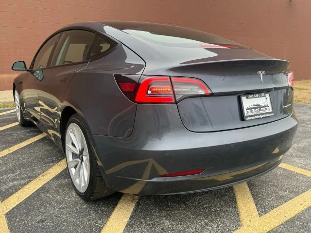 2022 Tesla Model 3 - Image 7 of 18