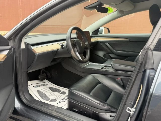 2022 Tesla Model 3 - Image 11 of 18