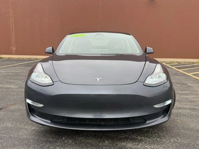 2022 Tesla Model 3 - Image 2 of 18