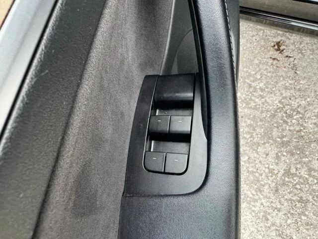 2022 Tesla Model 3 - Image 16 of 21