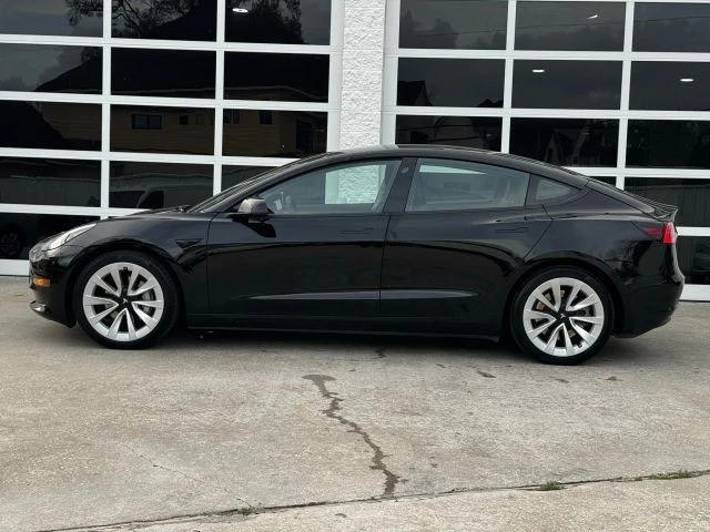2022 Tesla Model 3 - Image 12 of 21