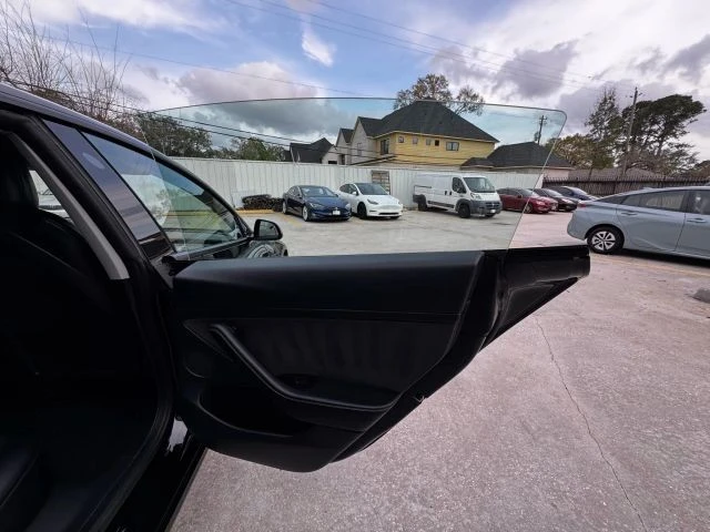 2022 Tesla Model 3 - Image 20 of 21