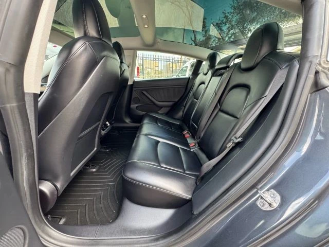 2022 Tesla Model 3 - Image 12 of 21