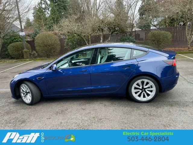2022 Tesla Model 3 - Image 5 of 12