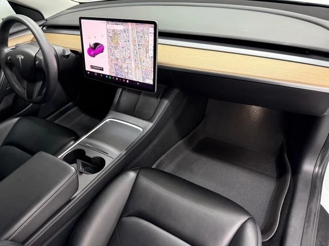 2022 Tesla Model 3 - Image 10 of 12