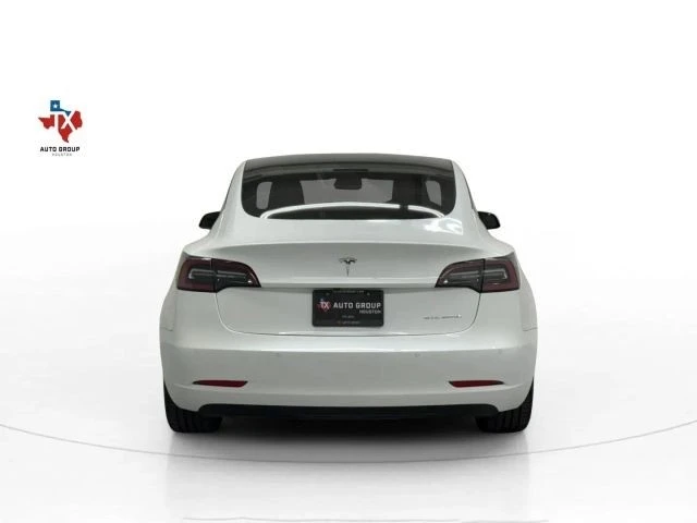 2022 Tesla Model 3 - Image 8 of 12