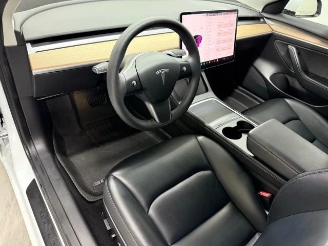2022 Tesla Model 3 - Image 9 of 12