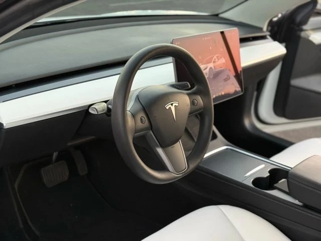 2022 Tesla Model 3 - Image 15 of 21