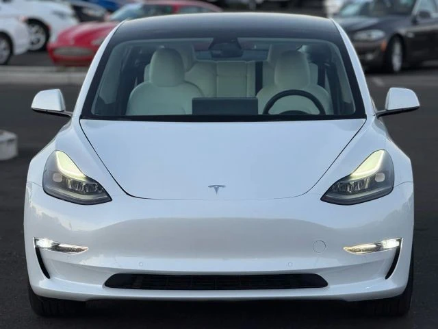 2022 Tesla Model 3 - Image 5 of 21