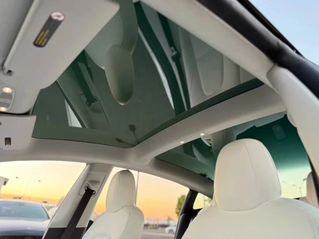 2022 Tesla Model 3 - Image 16 of 21